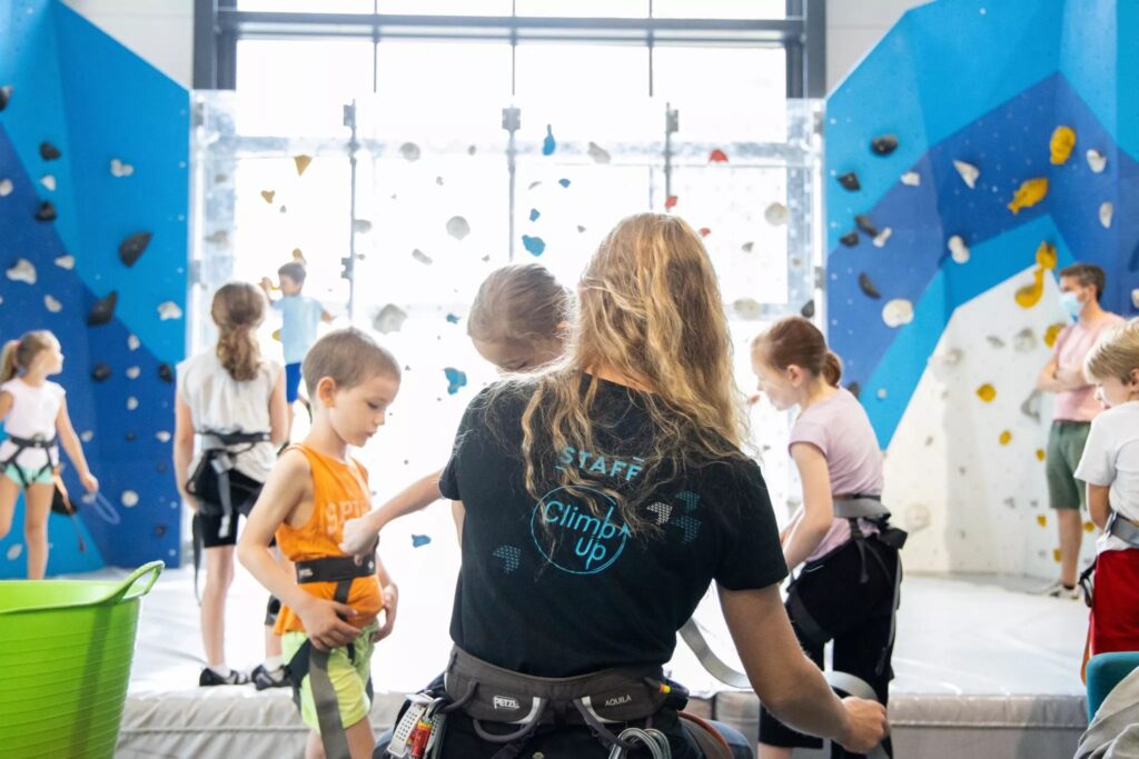 Climb Up Aubervilliers