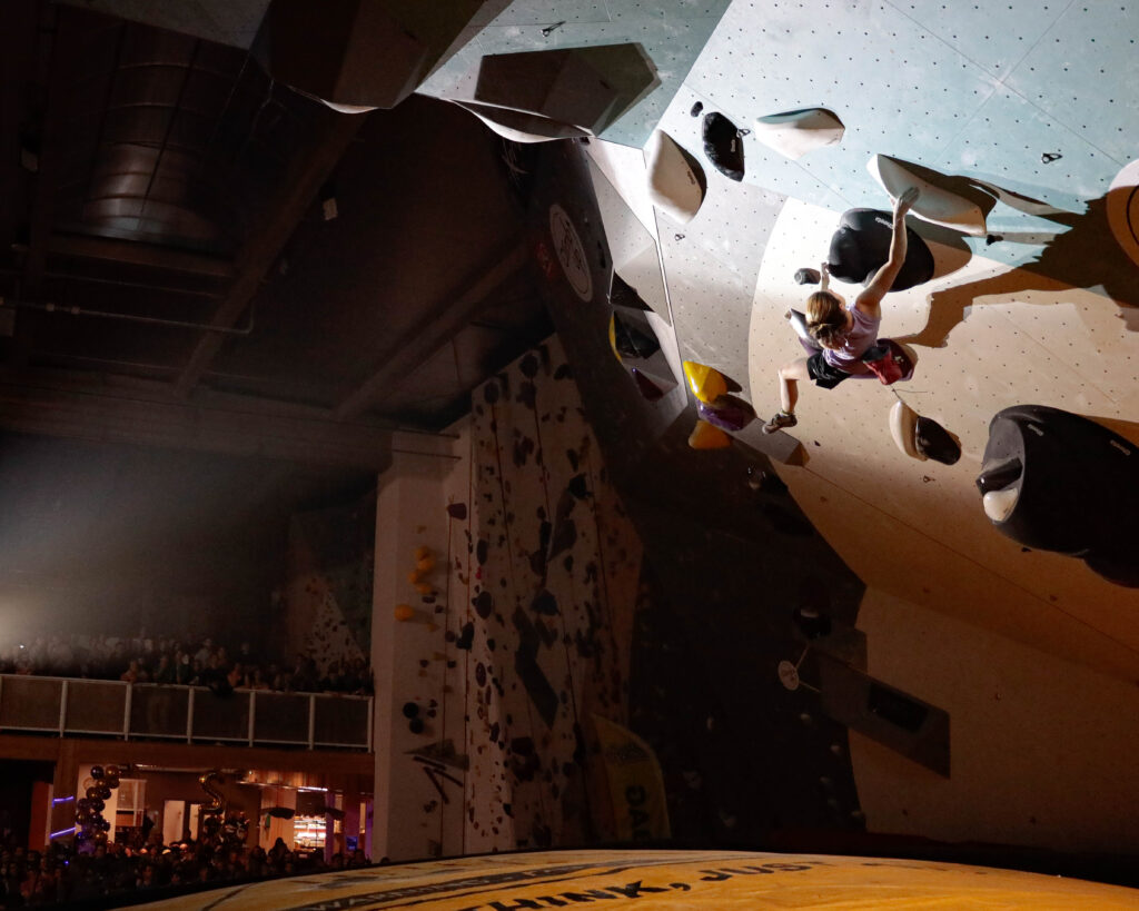 Climb Up Aubervilliers