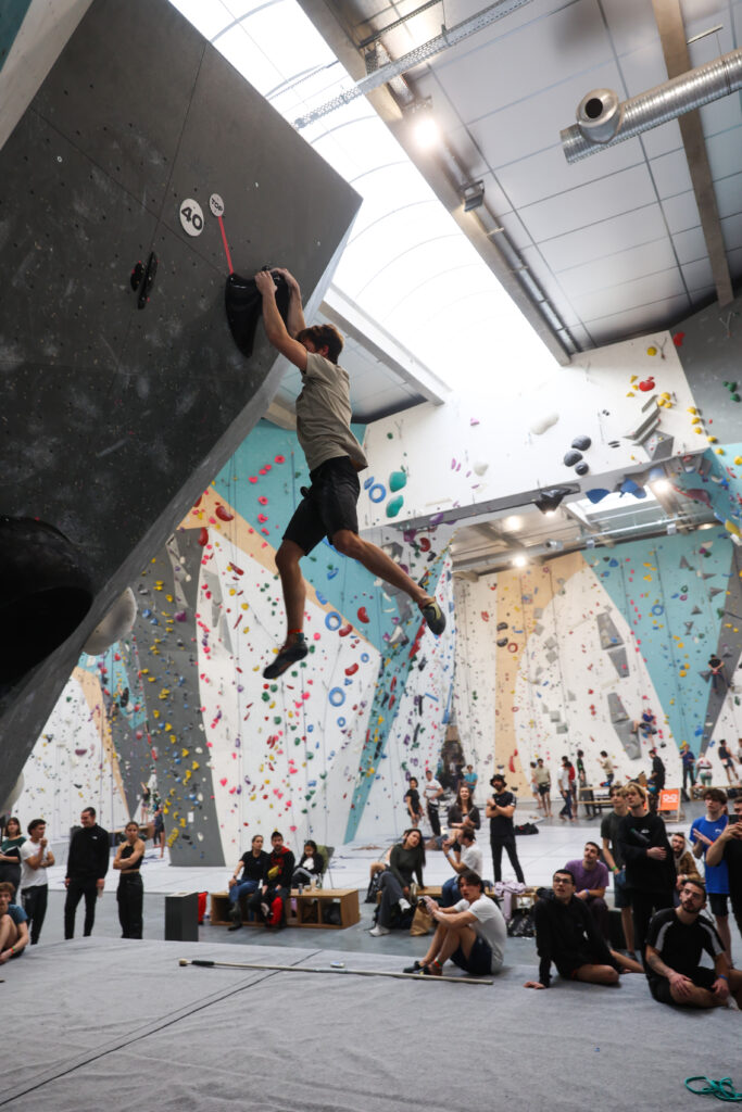 Climb Up Aubervilliers
