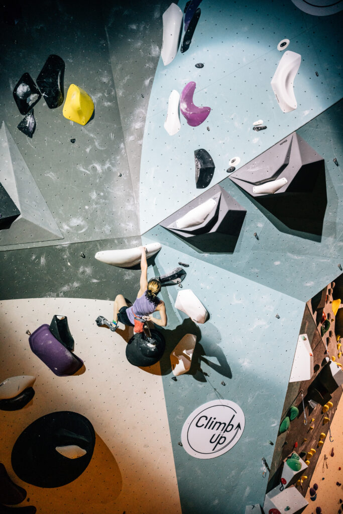 Climb Up Aubervilliers