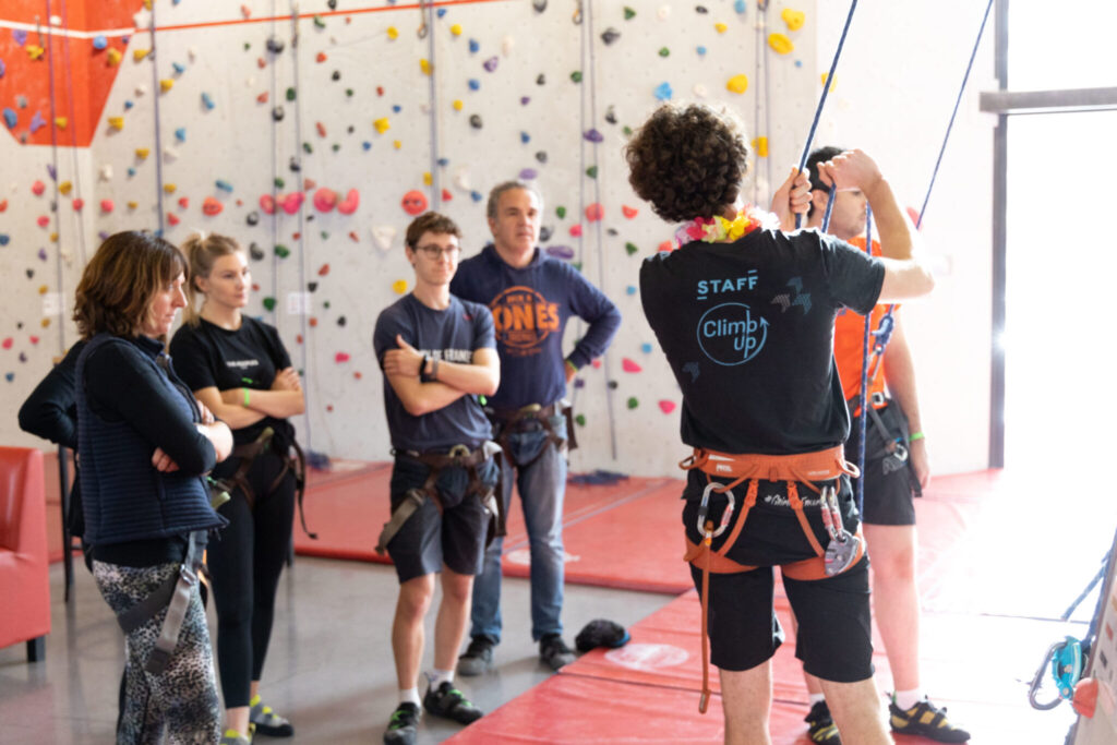 Climb Up Aubervilliers
